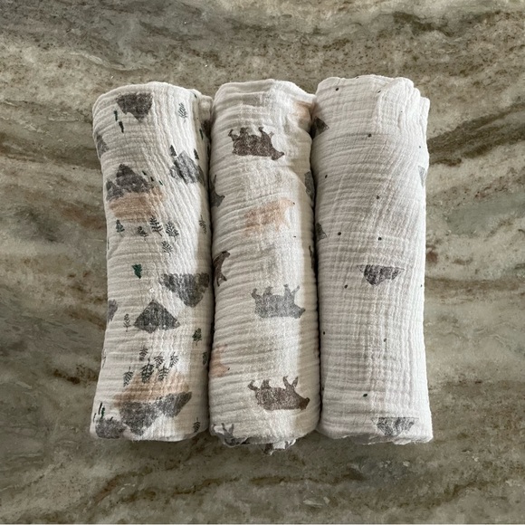 aden + anais Other - Aden + Anais 100% Cotton Muslin Swaddles